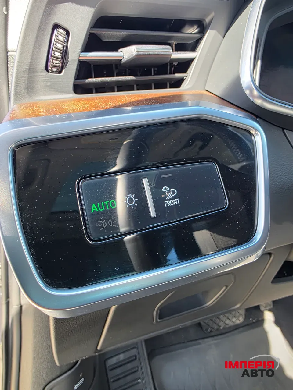 Audi A6 - фото 23