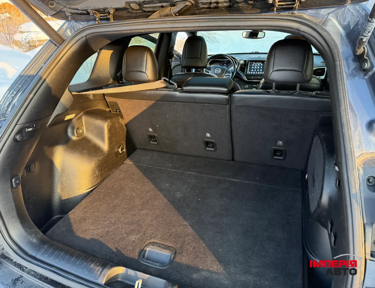 Jeep Cherokee - фото 23