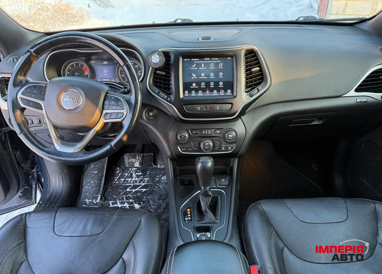 Jeep Cherokee - фото 26