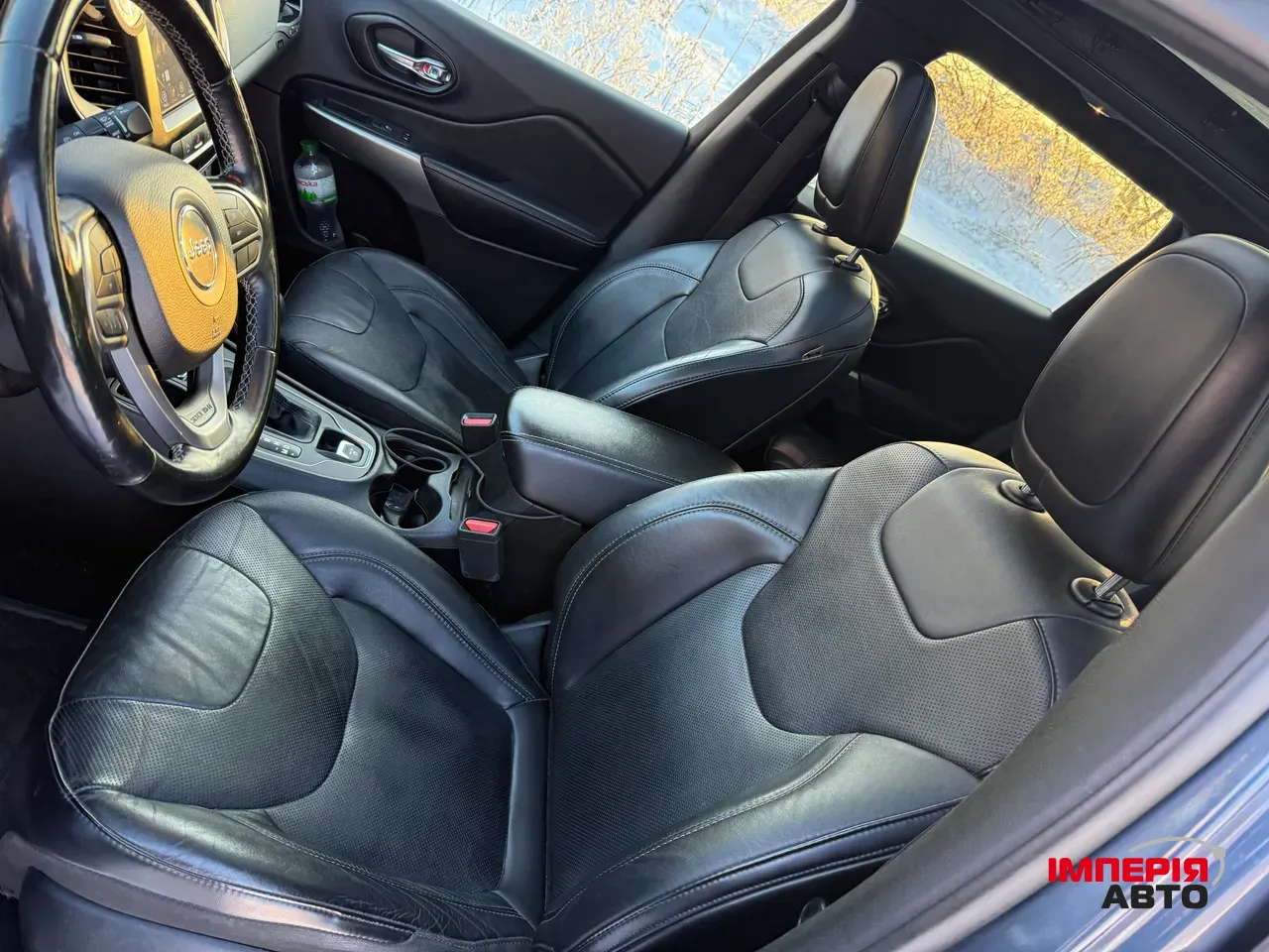 Jeep Cherokee - фото 15