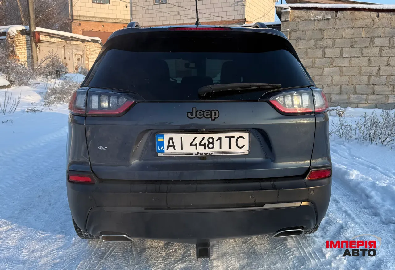 Jeep Cherokee - фото 7