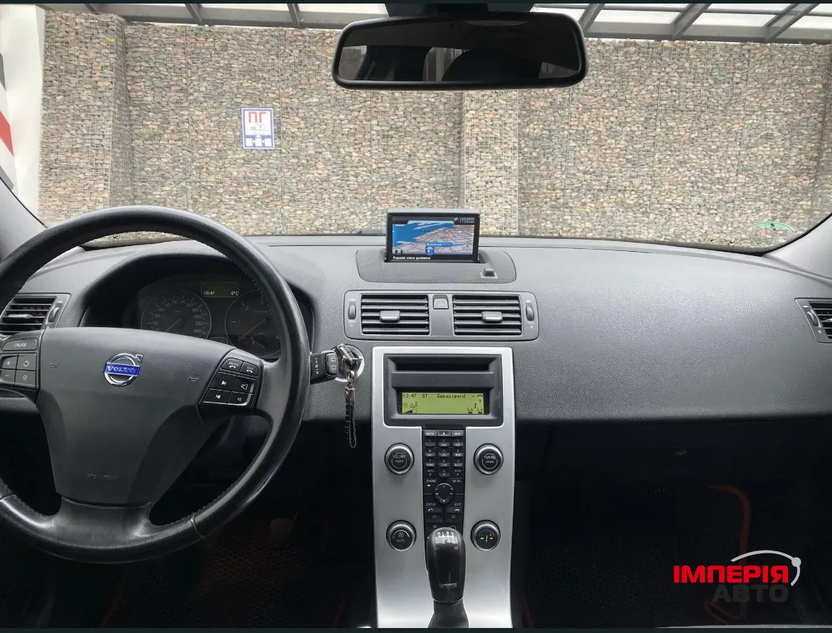 Volvo V50 - фото 12