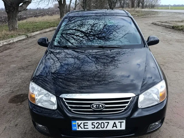 Kia Cerato - фото 1