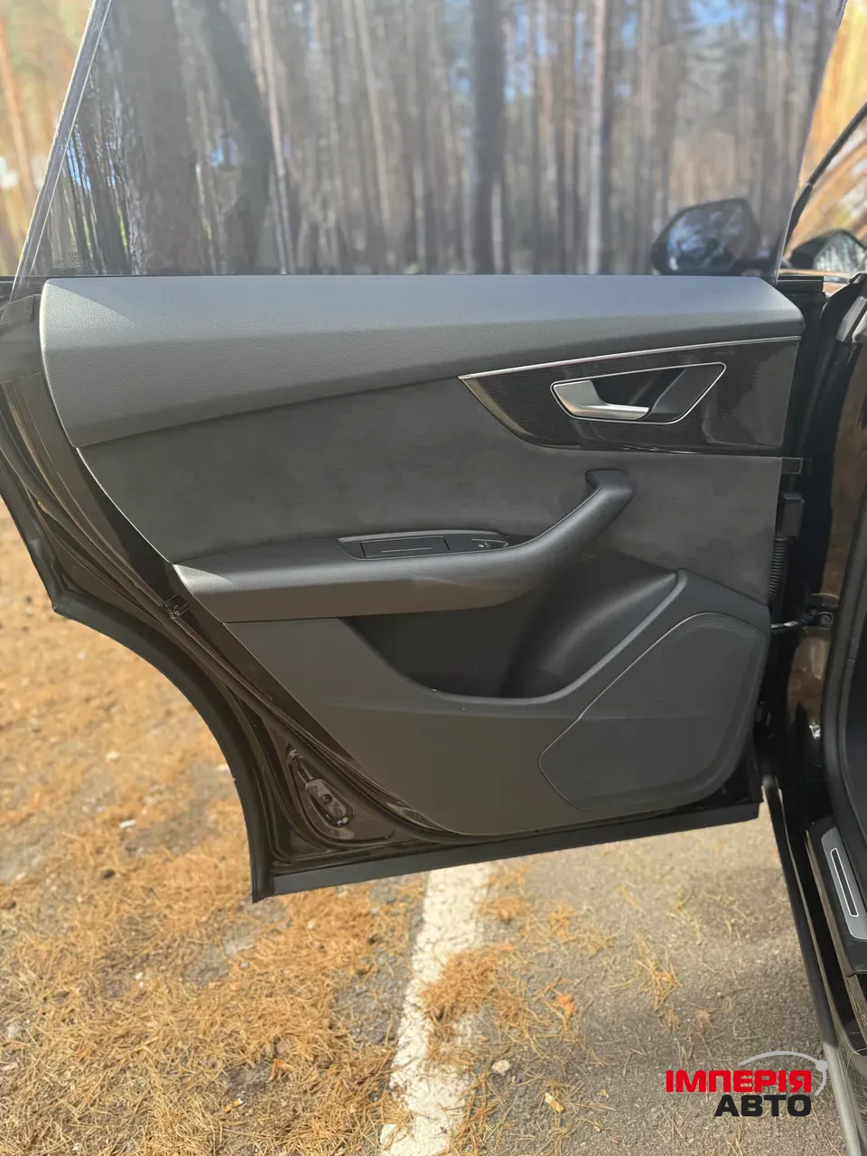 Audi Q8 - фото 12