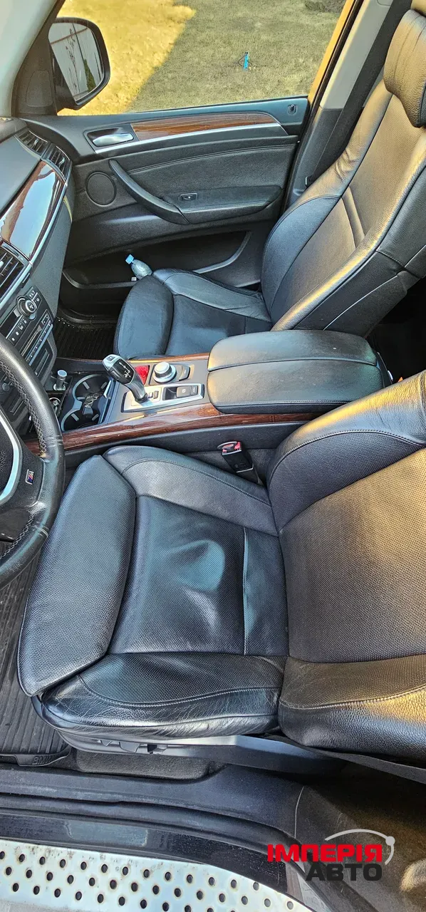 BMW X5 - фото 7
