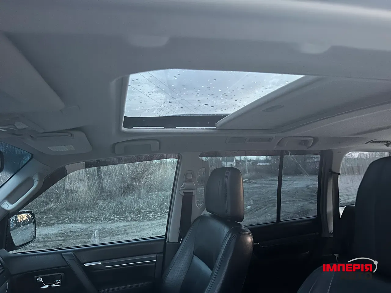 Mitsubishi Pajero - фото 17