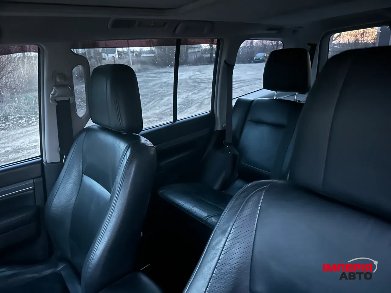 Mitsubishi Pajero - фото 20