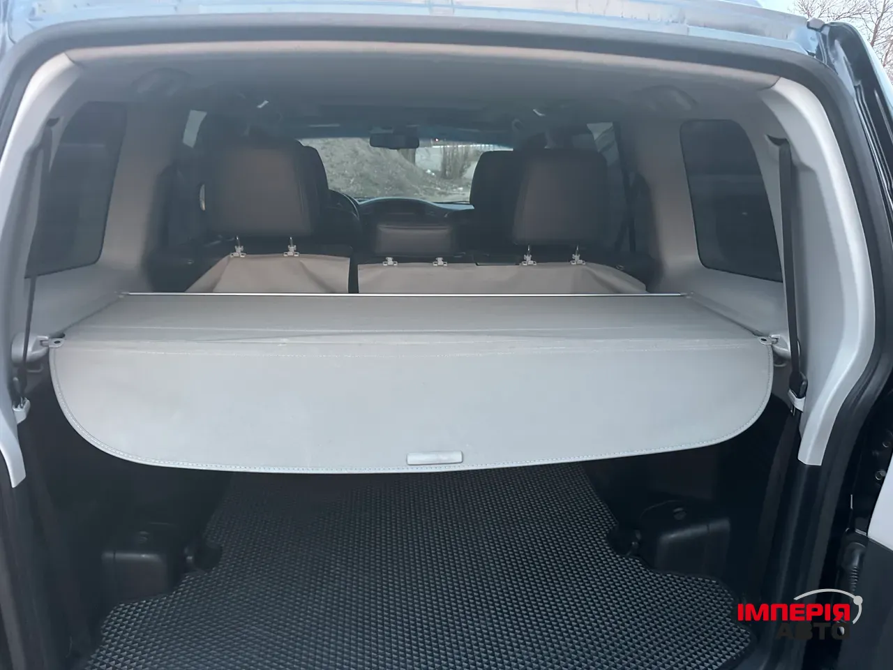 Mitsubishi Pajero - фото 11