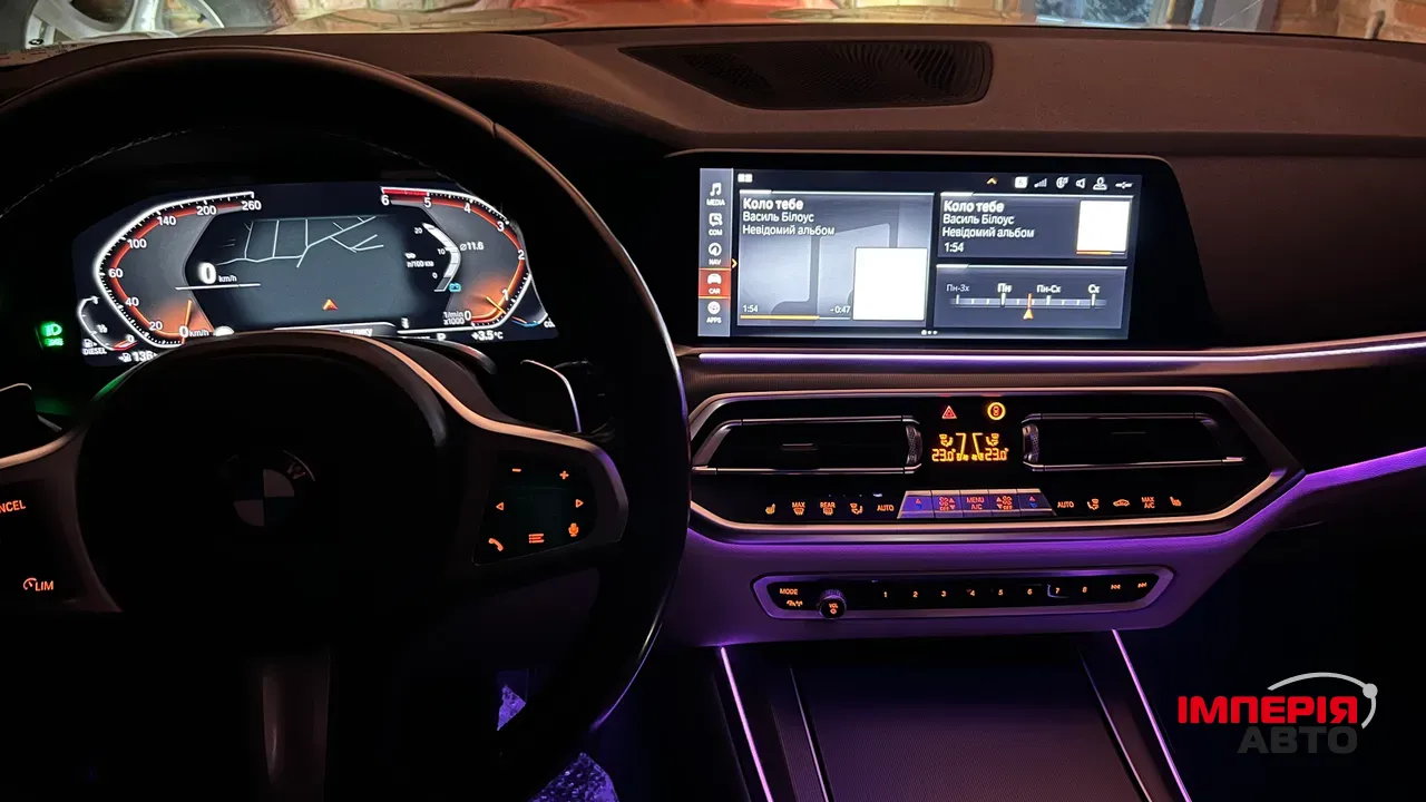 BMW X5 - фото 30