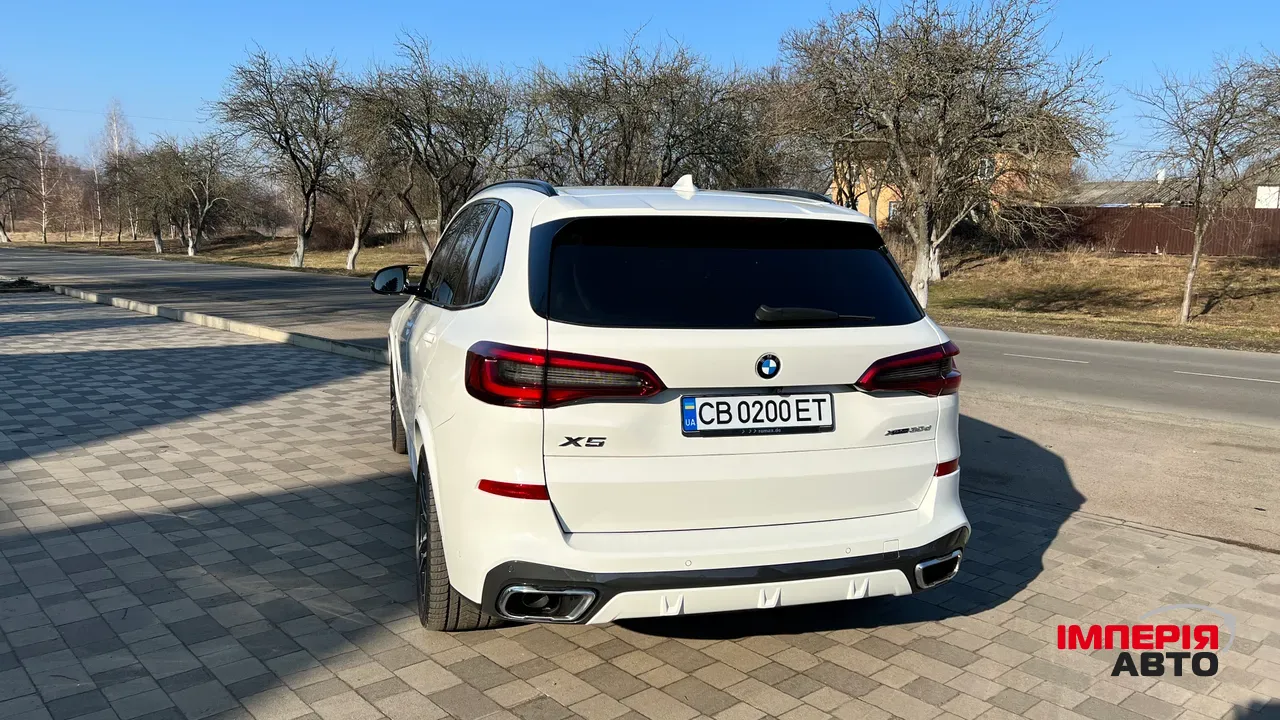 BMW X5 - фото 16