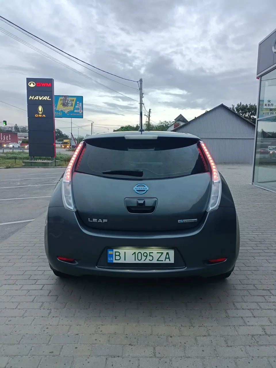 Nissan Leaf - фото 8