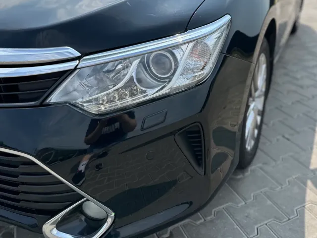 Toyota Camry - фото 3