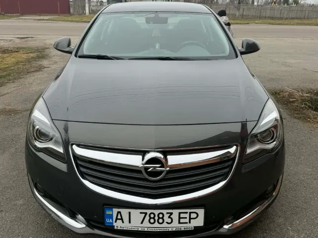 Opel Insignia - фото 3
