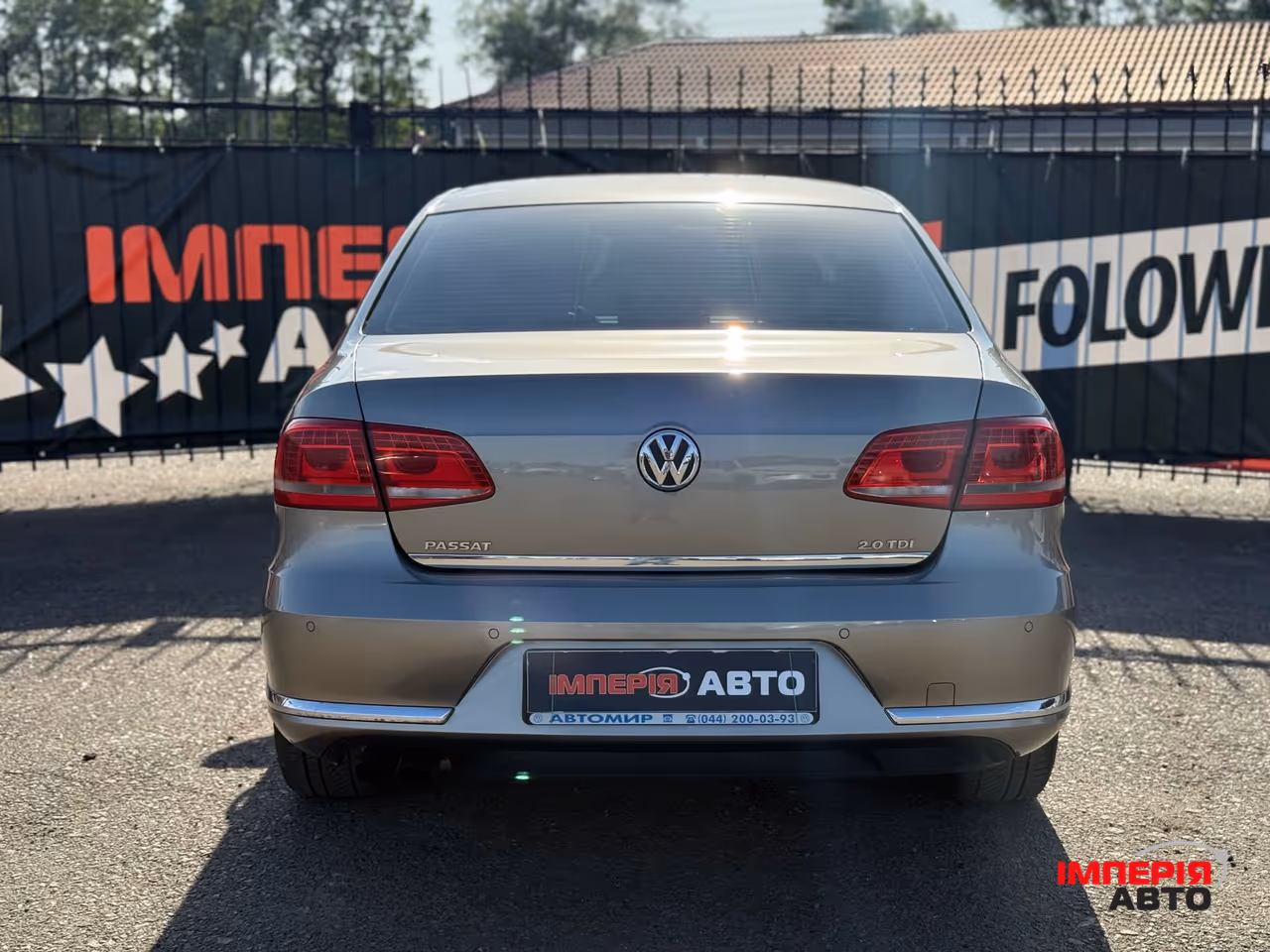 Volkswagen Passat - фото 6