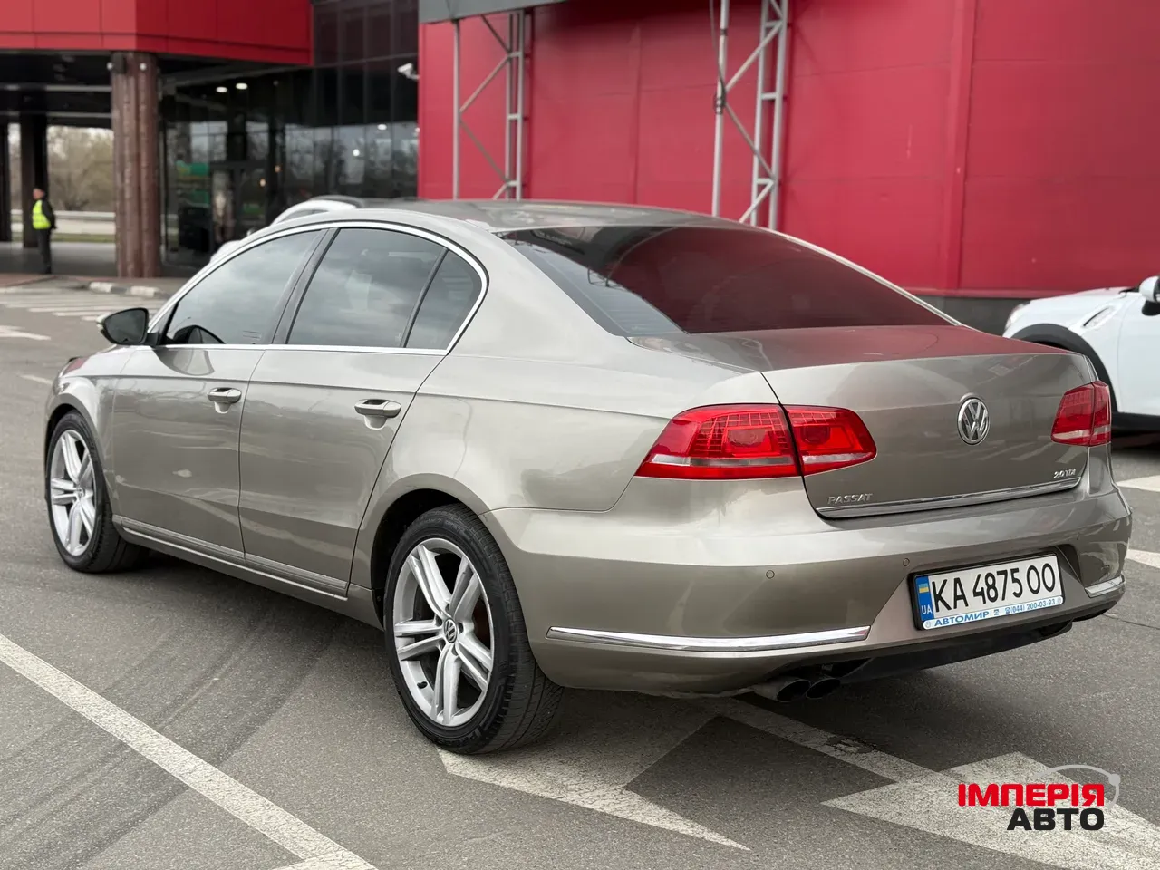 Volkswagen Passat - фото 9