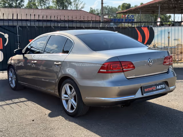 Volkswagen Passat - зображення 4