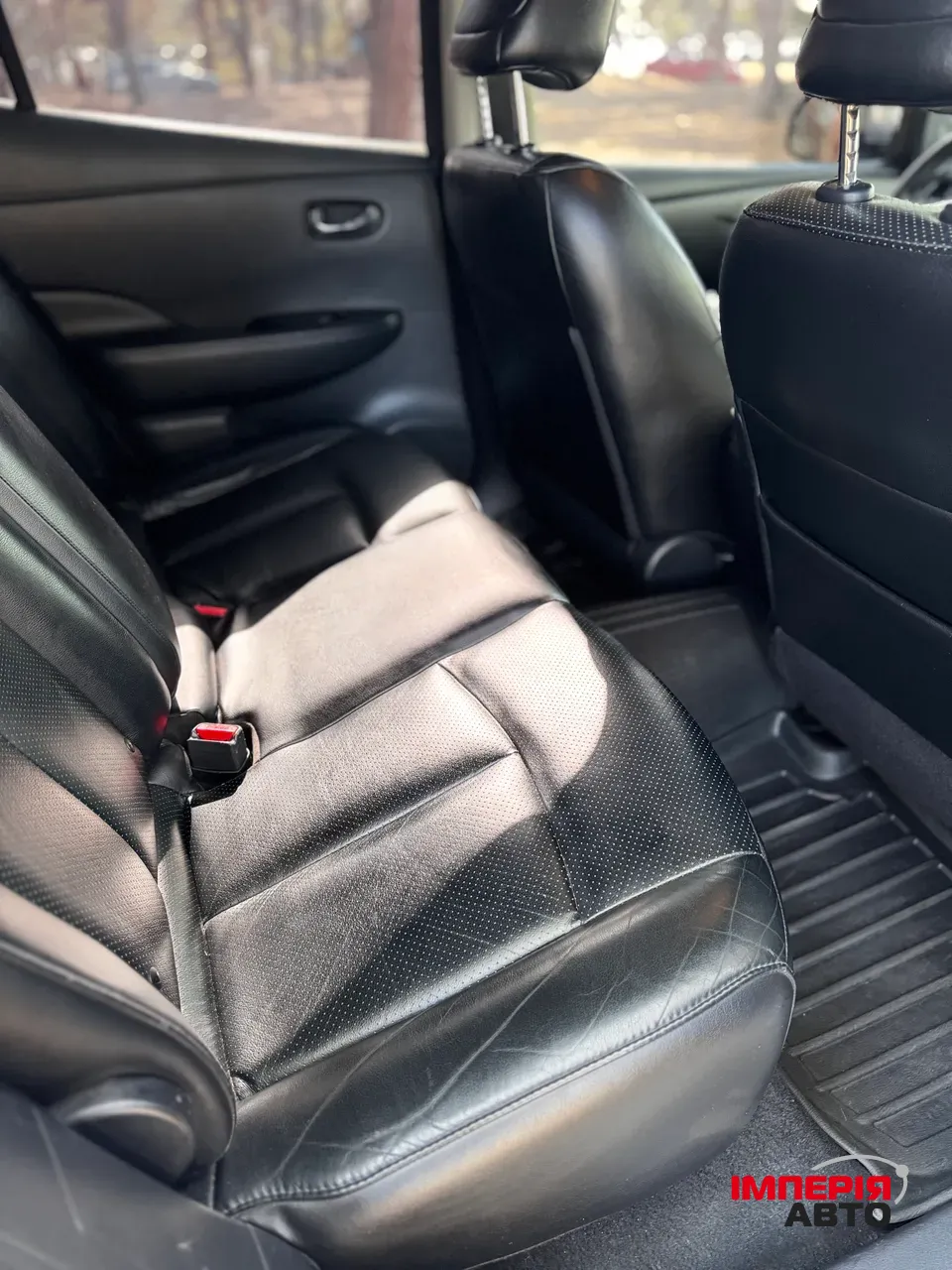 Nissan Leaf - фото 16