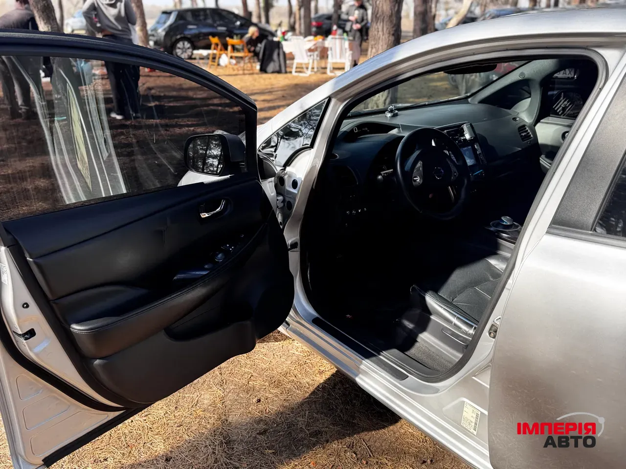 Nissan Leaf - фото 13