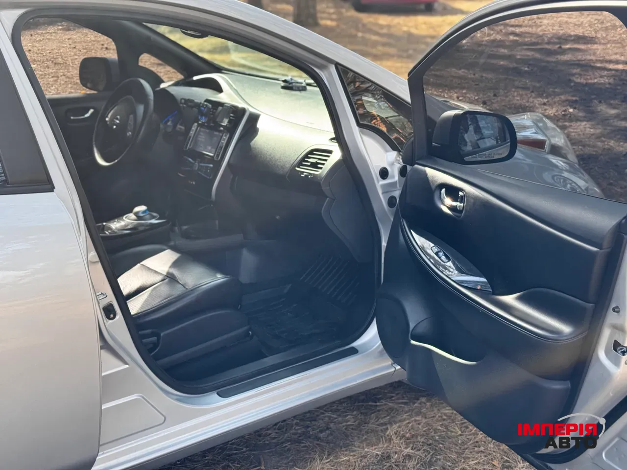 Nissan Leaf - фото 9