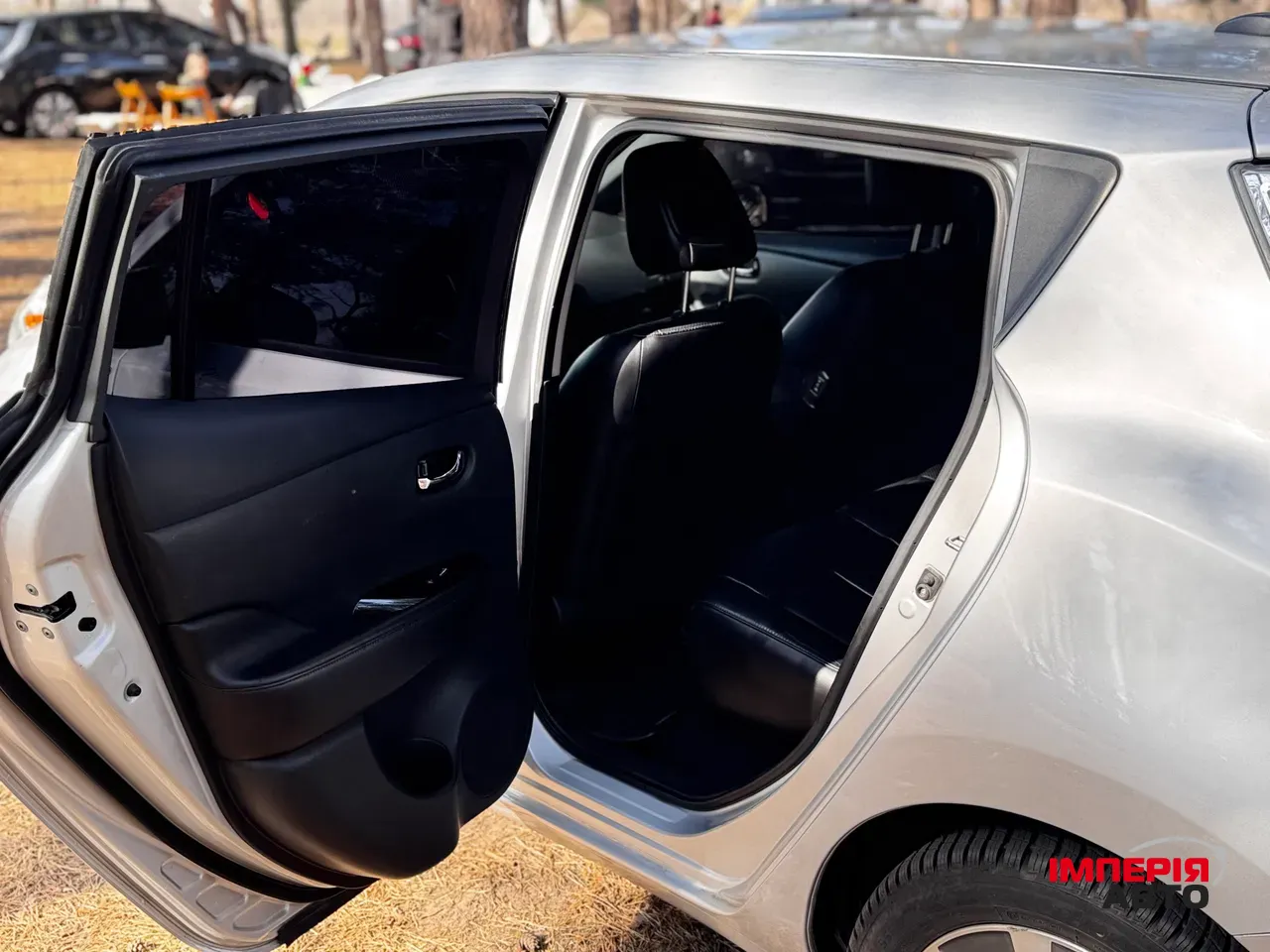 Nissan Leaf - фото 12