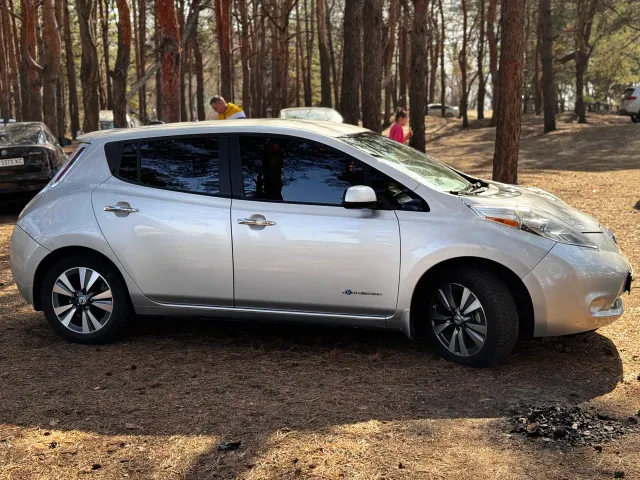 Nissan Leaf - фото 3