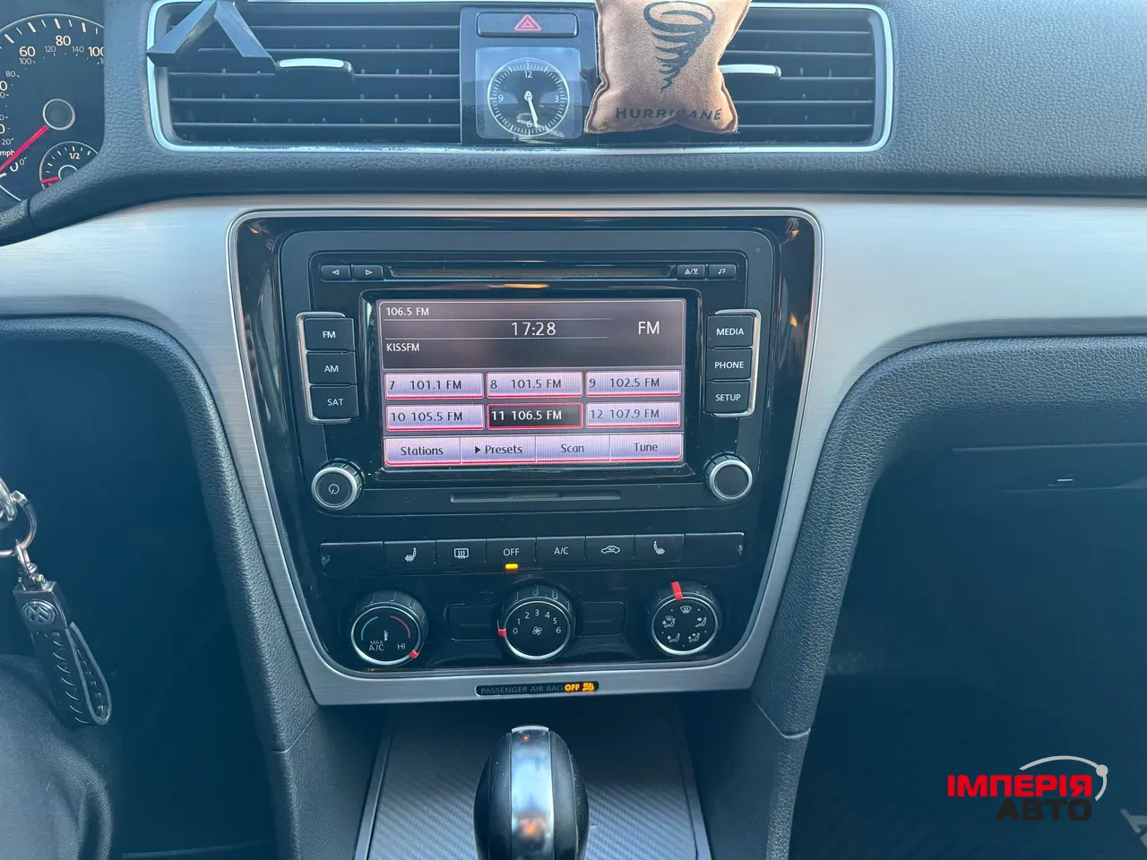 Volkswagen Passat USA/NMS - фото 15