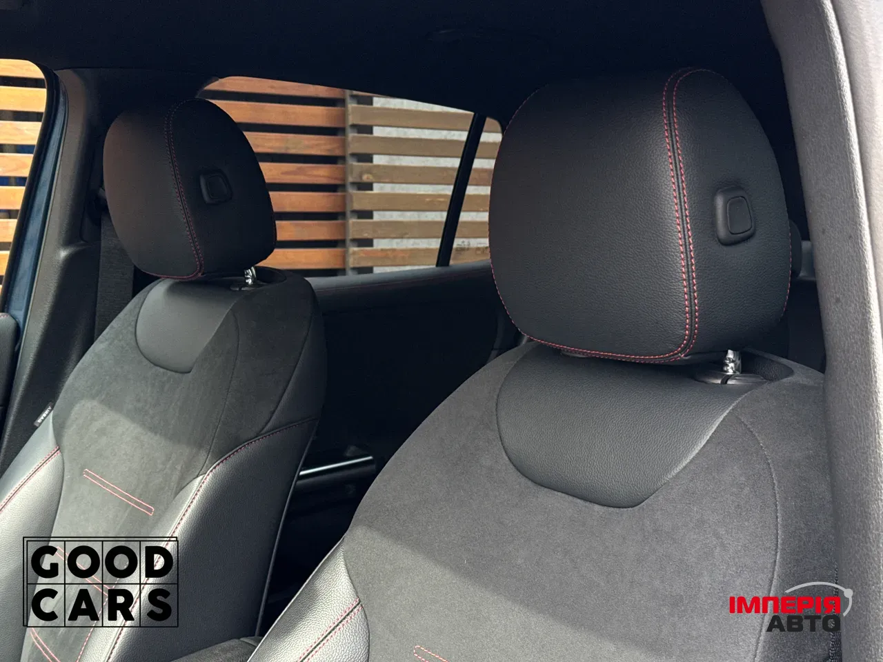 Mercedes-Benz GLA - фото 24