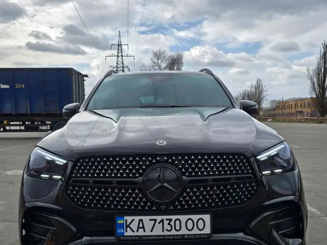 Mercedes-Benz GLE - фото 3