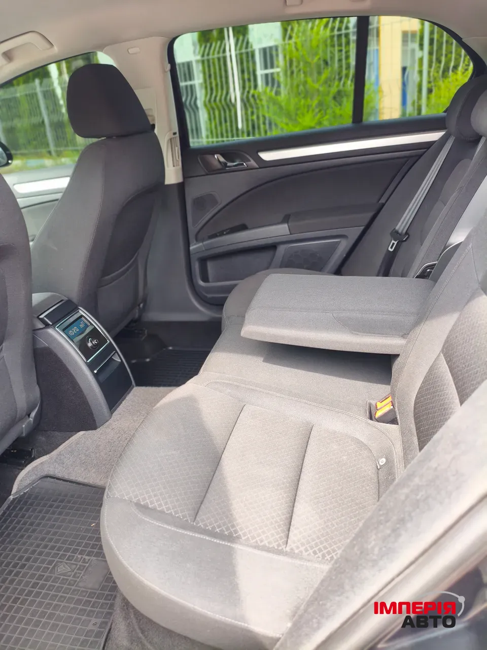 Skoda Superb - фото 18