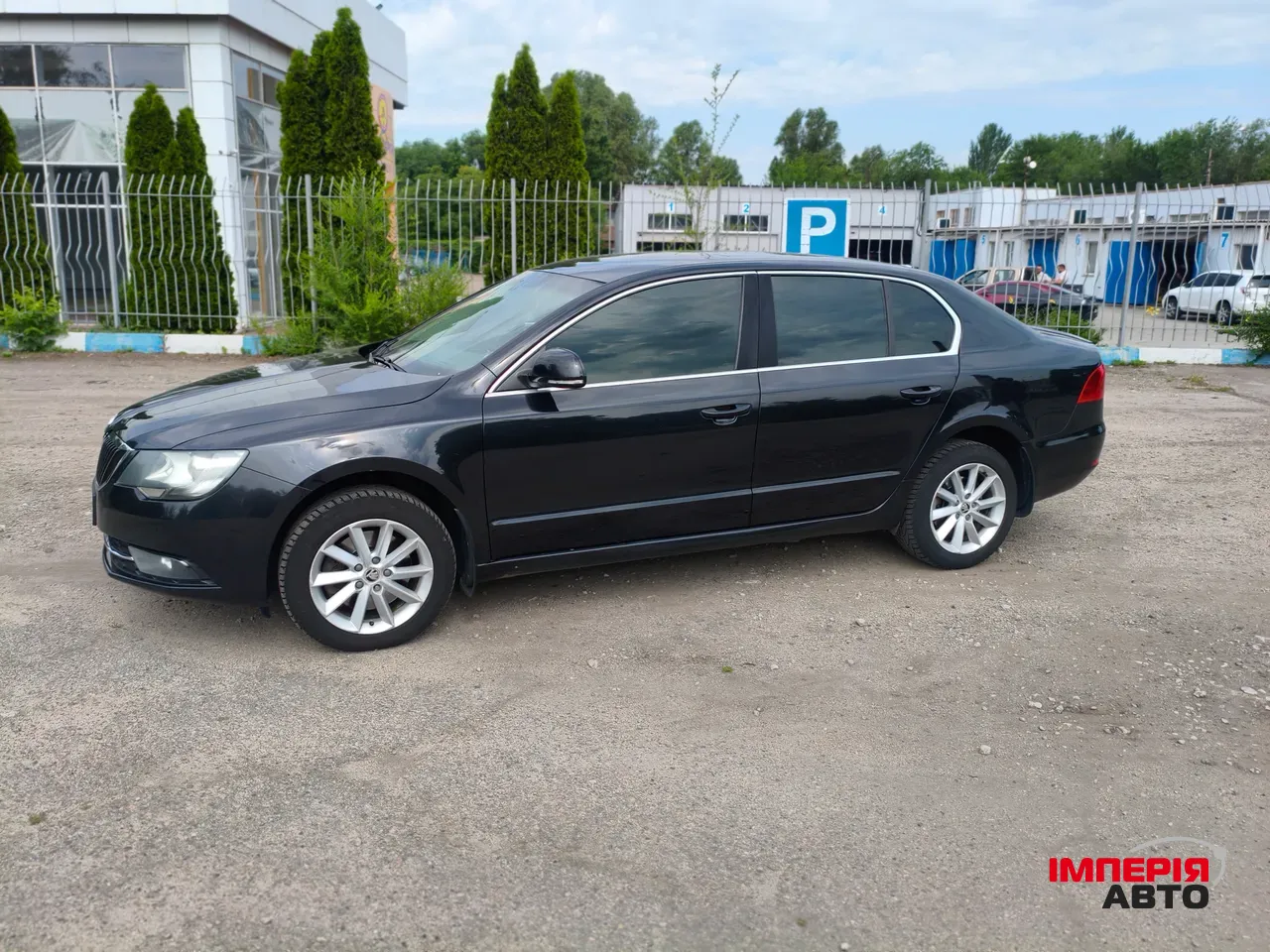 Skoda Superb - фото 4