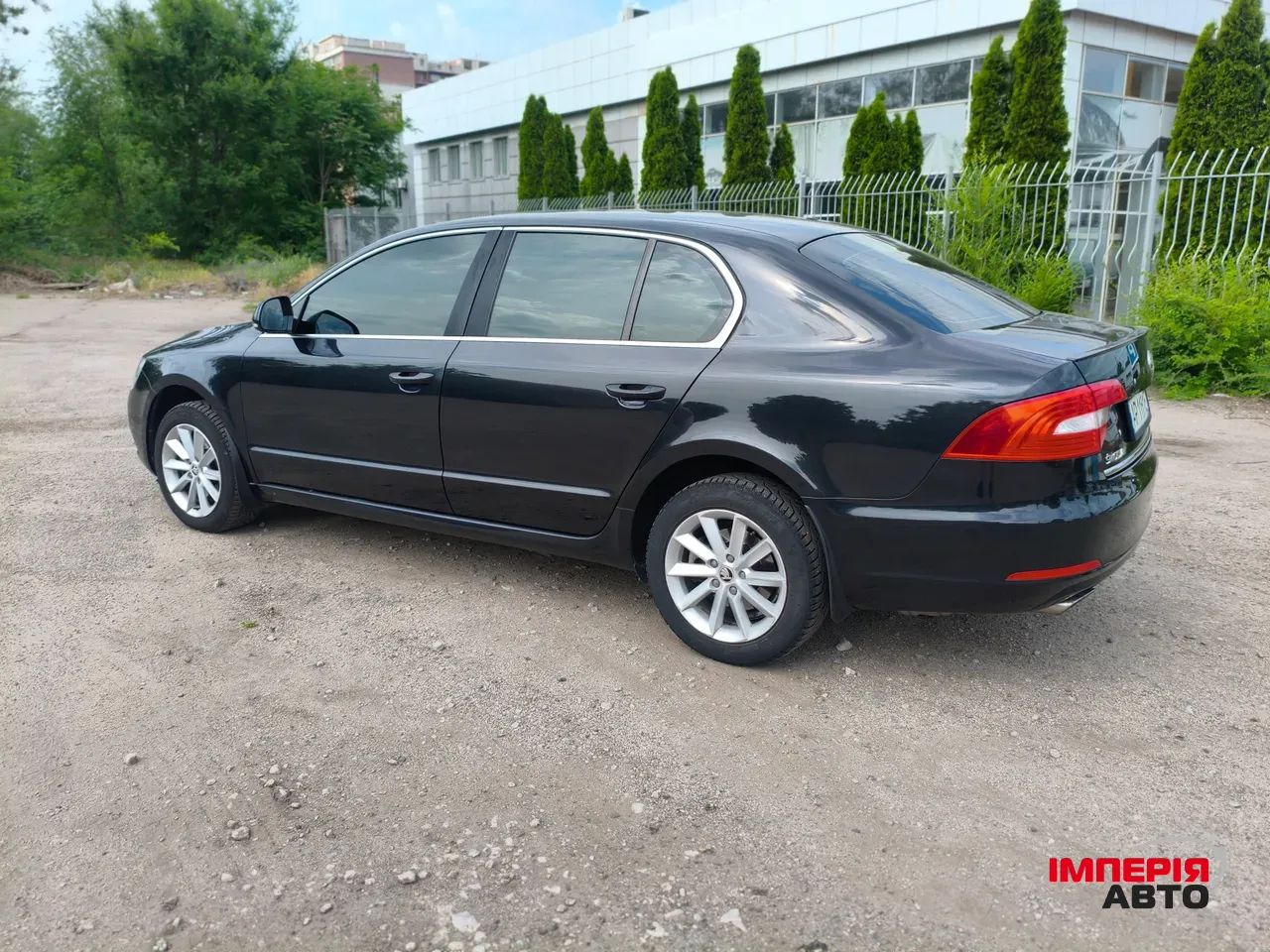 Skoda Superb - фото 3