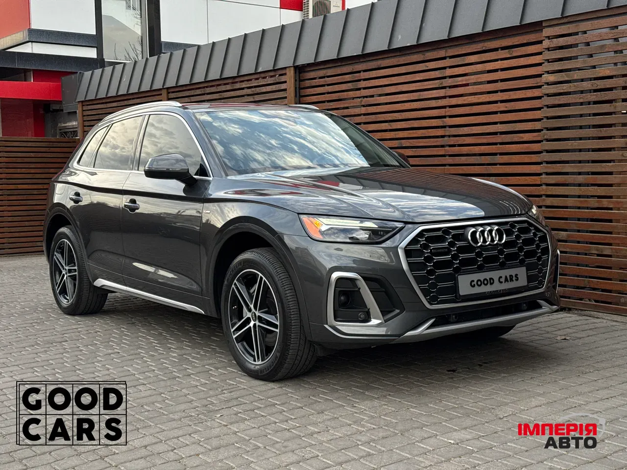 Audi Q5 - фото 9