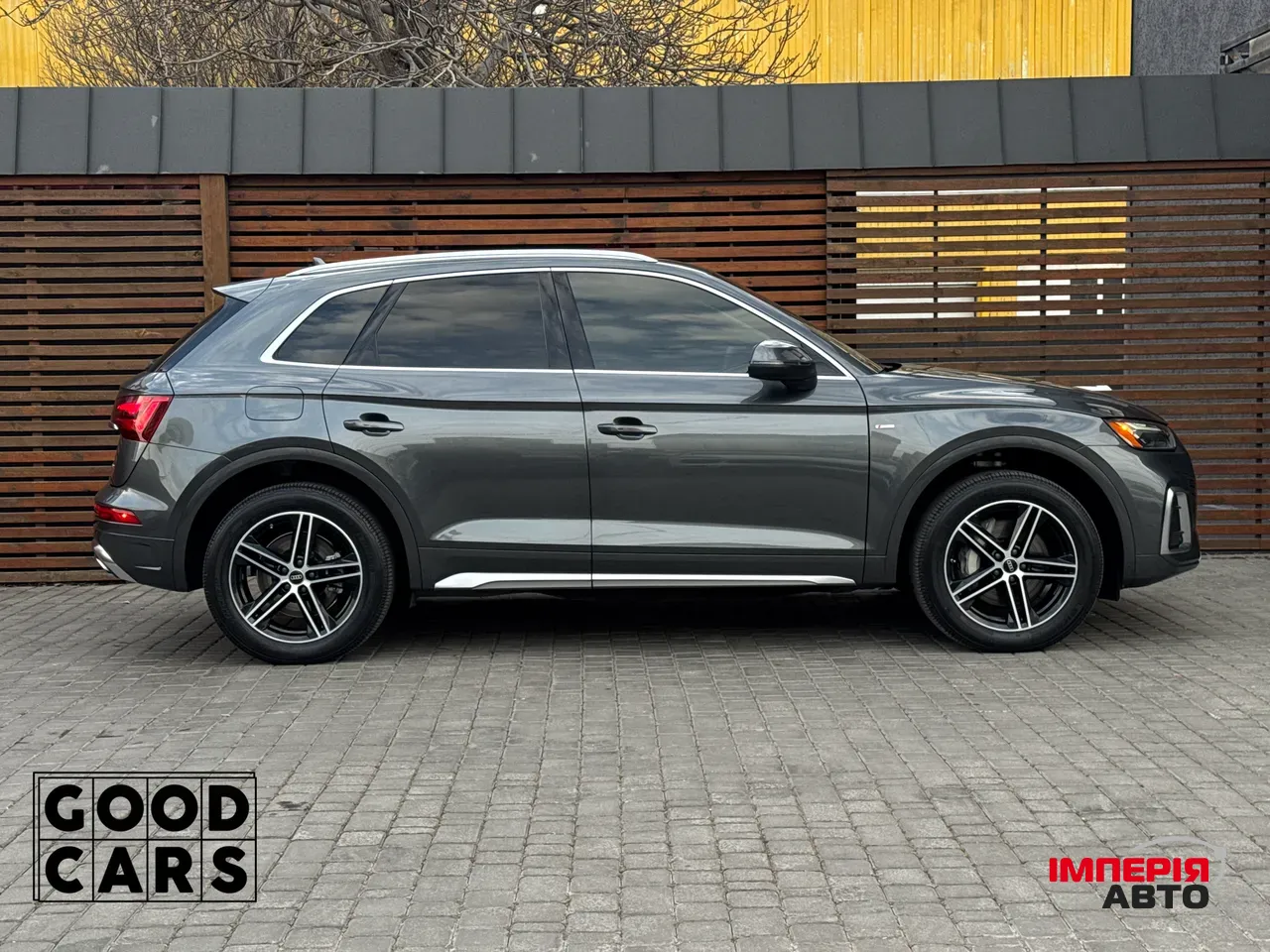 Audi Q5 - фото 8