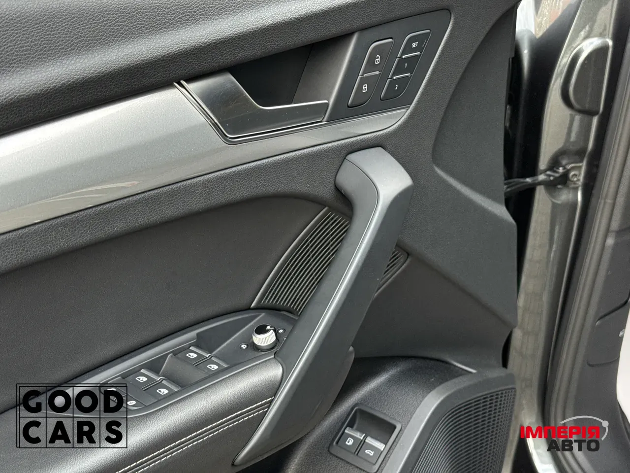 Audi Q5 - фото 24