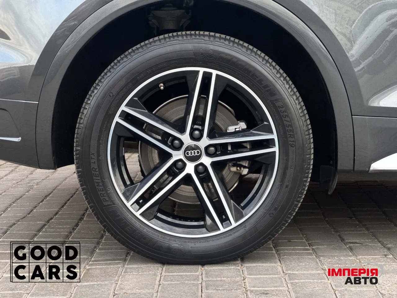 Audi Q5 - фото 15