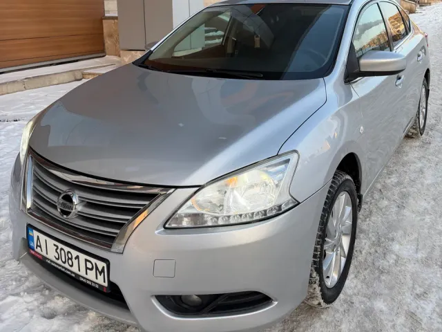 Nissan Sentra - фото 1