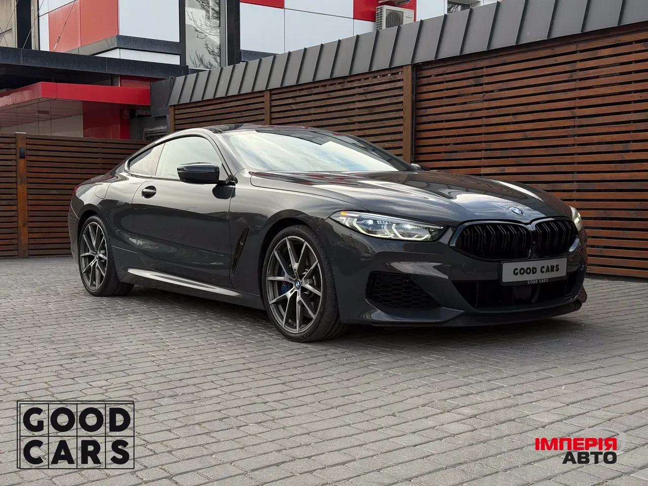 BMW 8 серії - фото 9