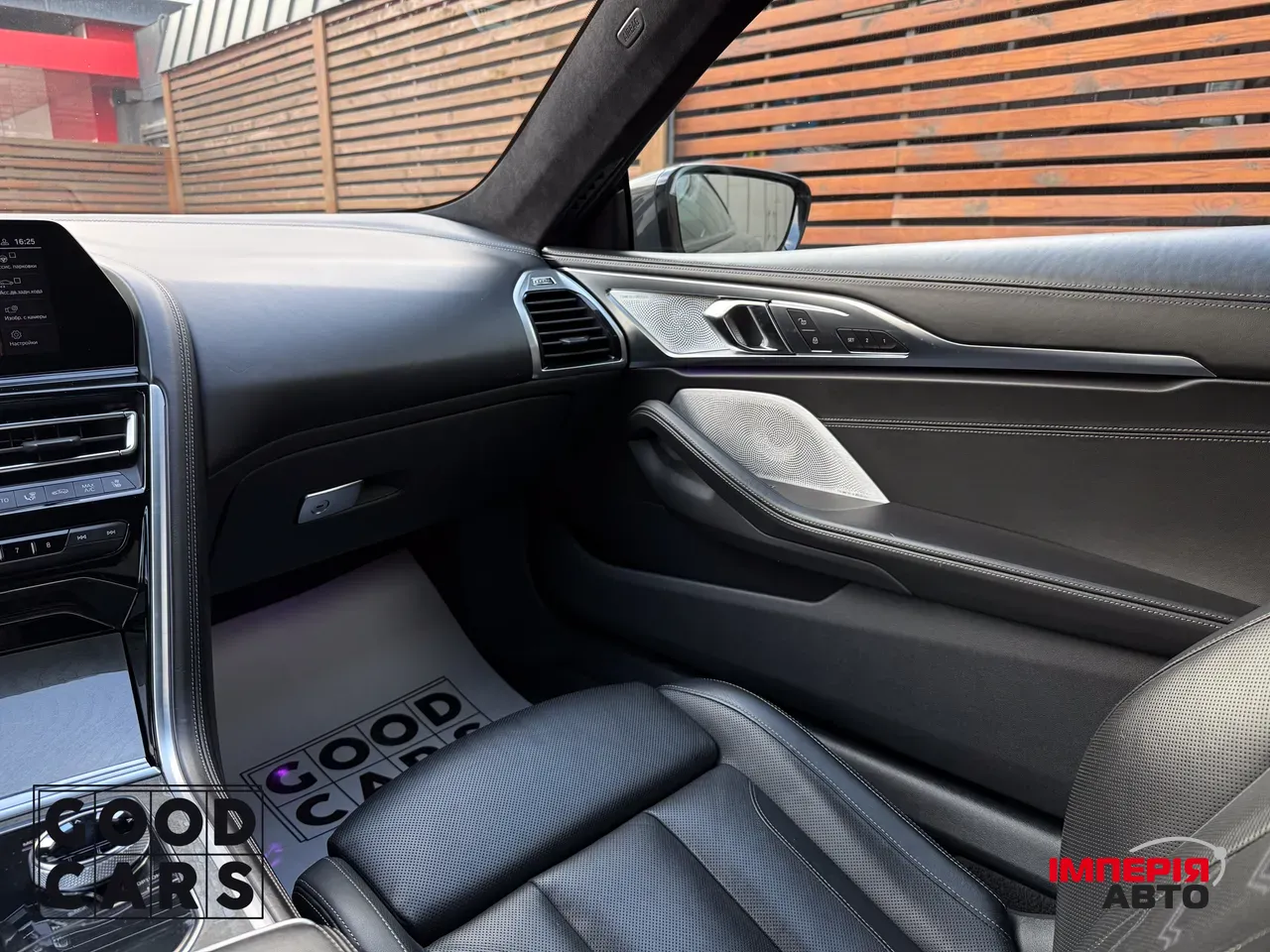 BMW 8 серії - фото 33