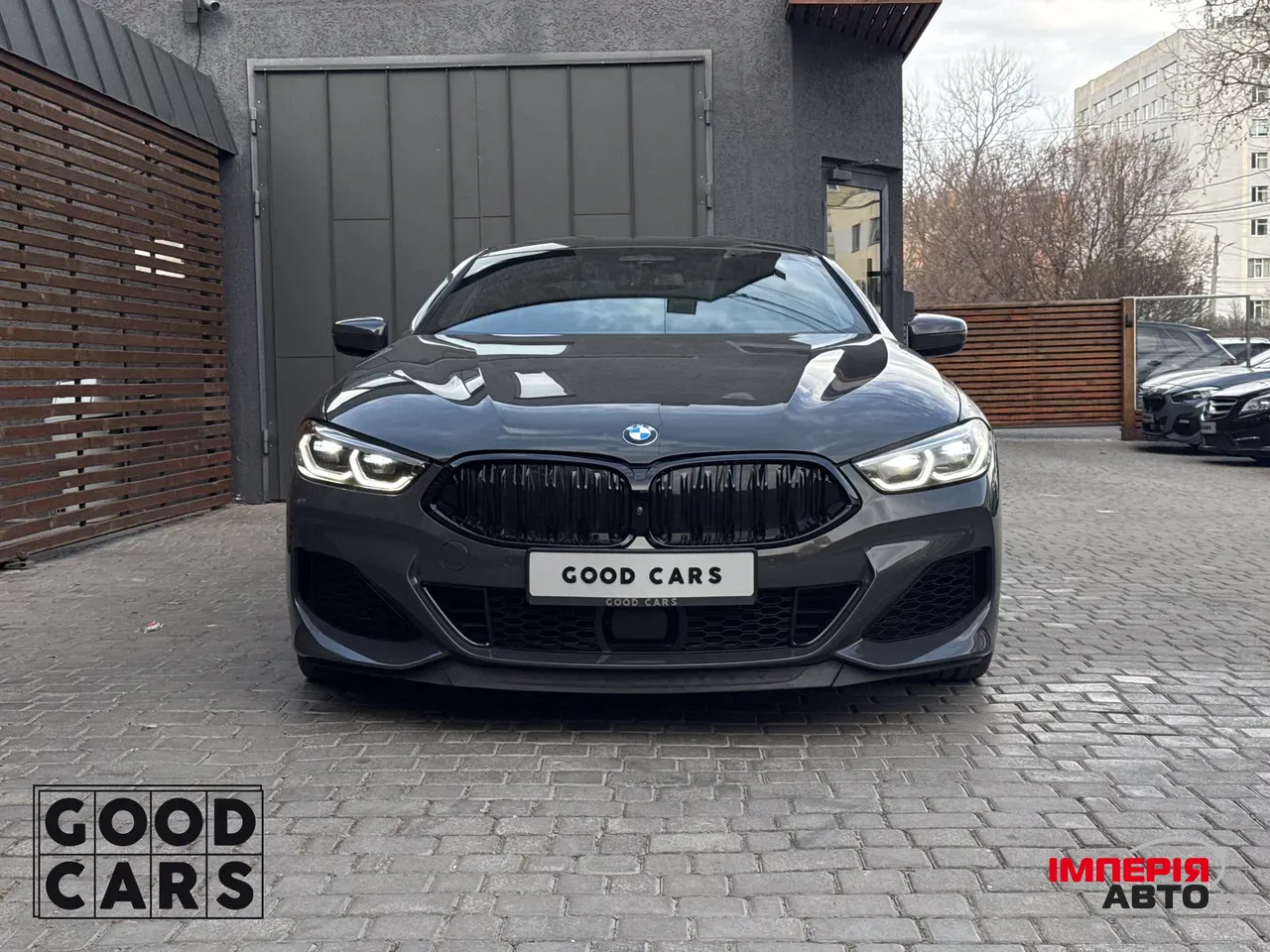 BMW 8 серії - фото 2