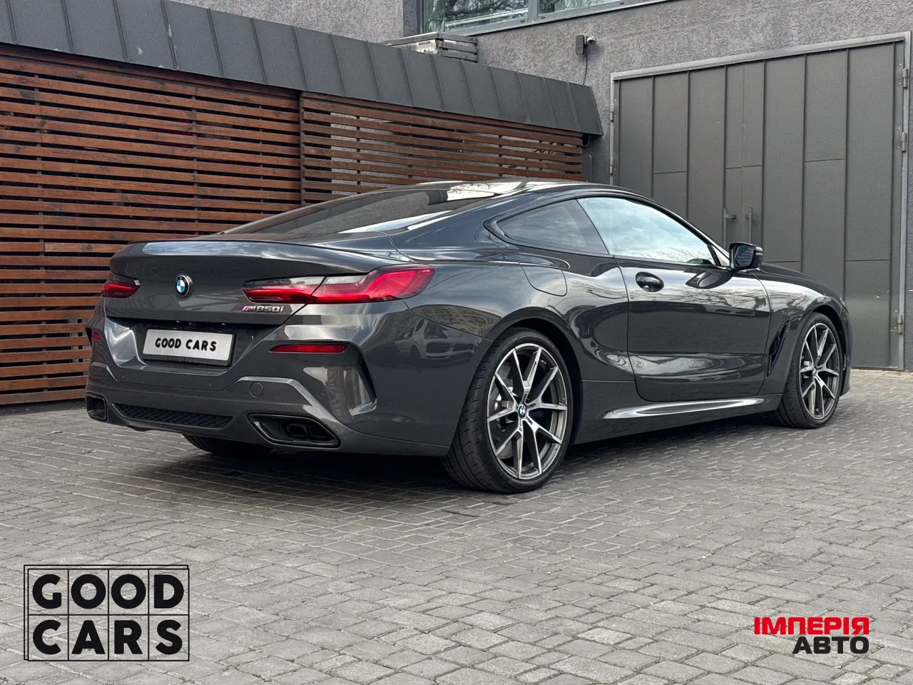BMW 8 серії - фото 7