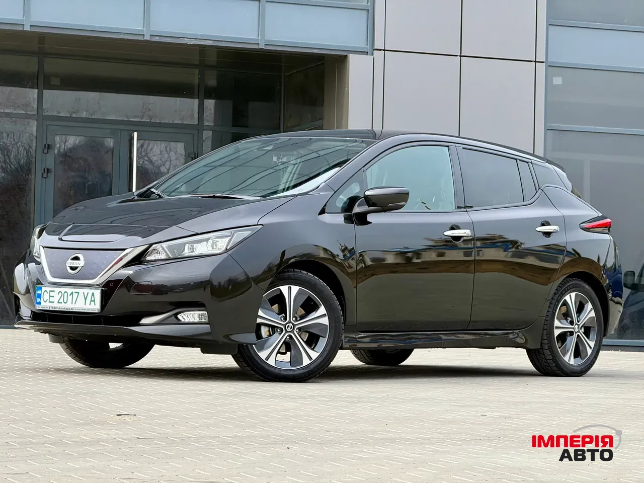 Nissan Leaf - фото 7