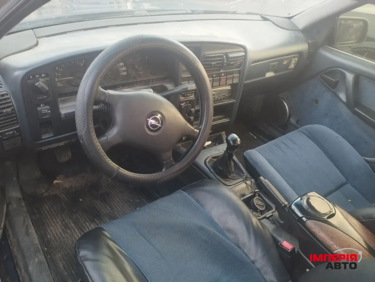 Opel Omega - фото 3