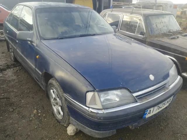 Opel Omega - фото 1