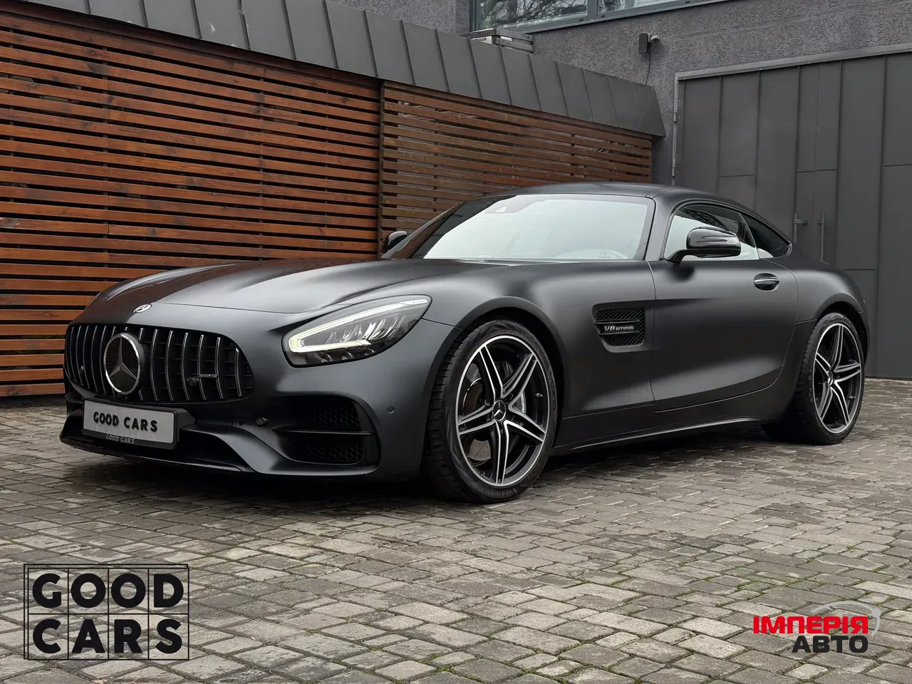 Mercedes-Benz AMG GT - фото 3