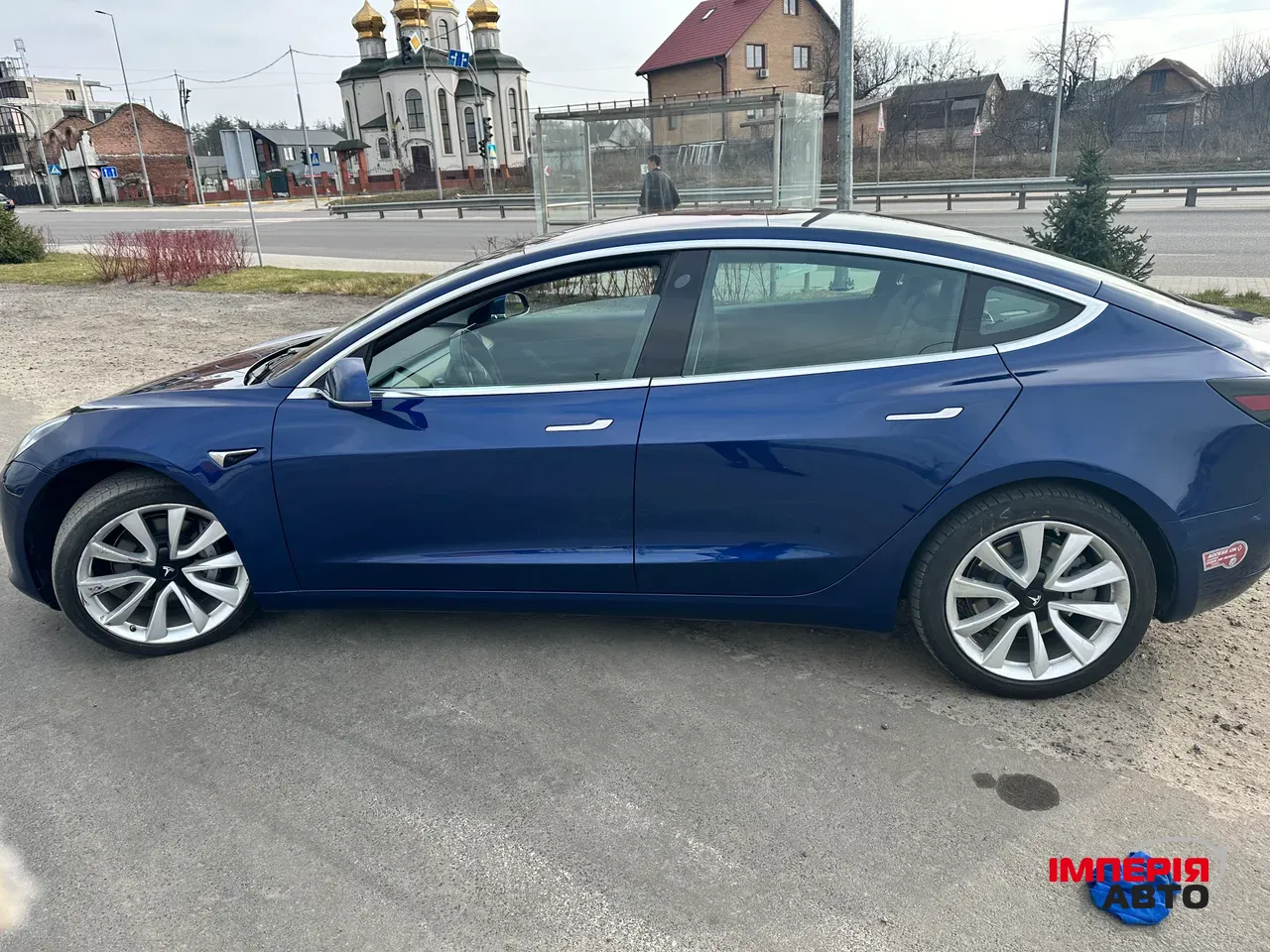 Tesla Model 3 - фото 7