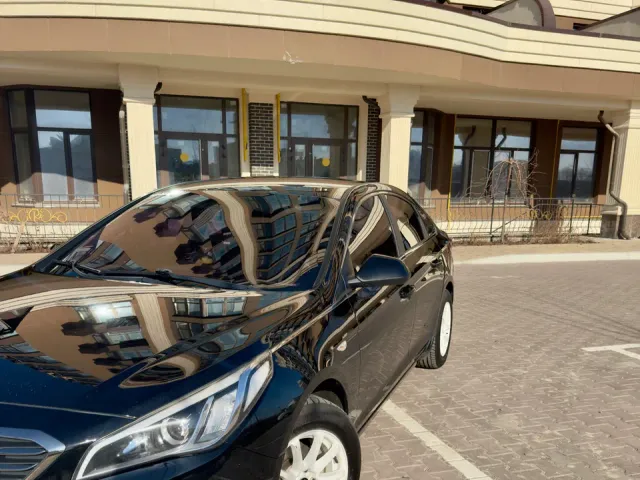 Hyundai Sonata - фото 3