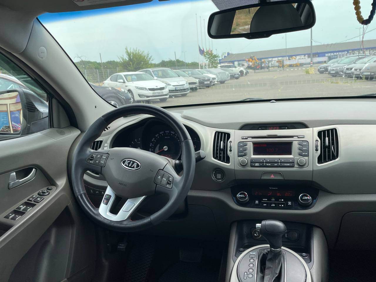 Kia Sportage - фото 1