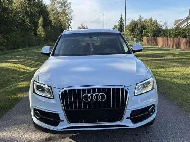 Audi Q5 - фото 3