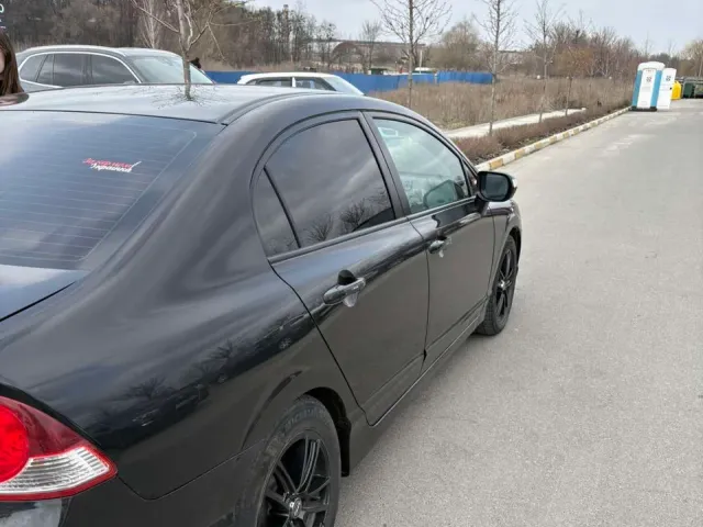 Honda Civic - фото 1