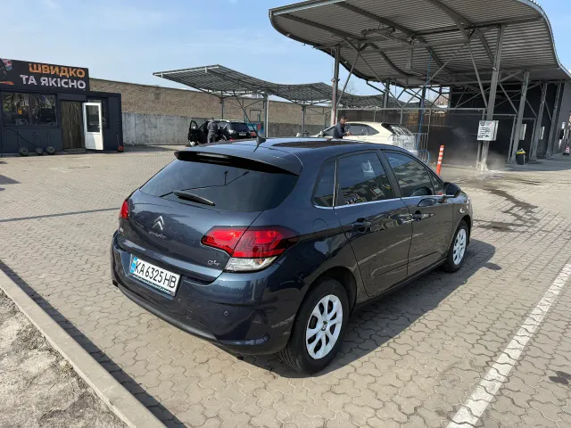 Citroen C4 - фото 4